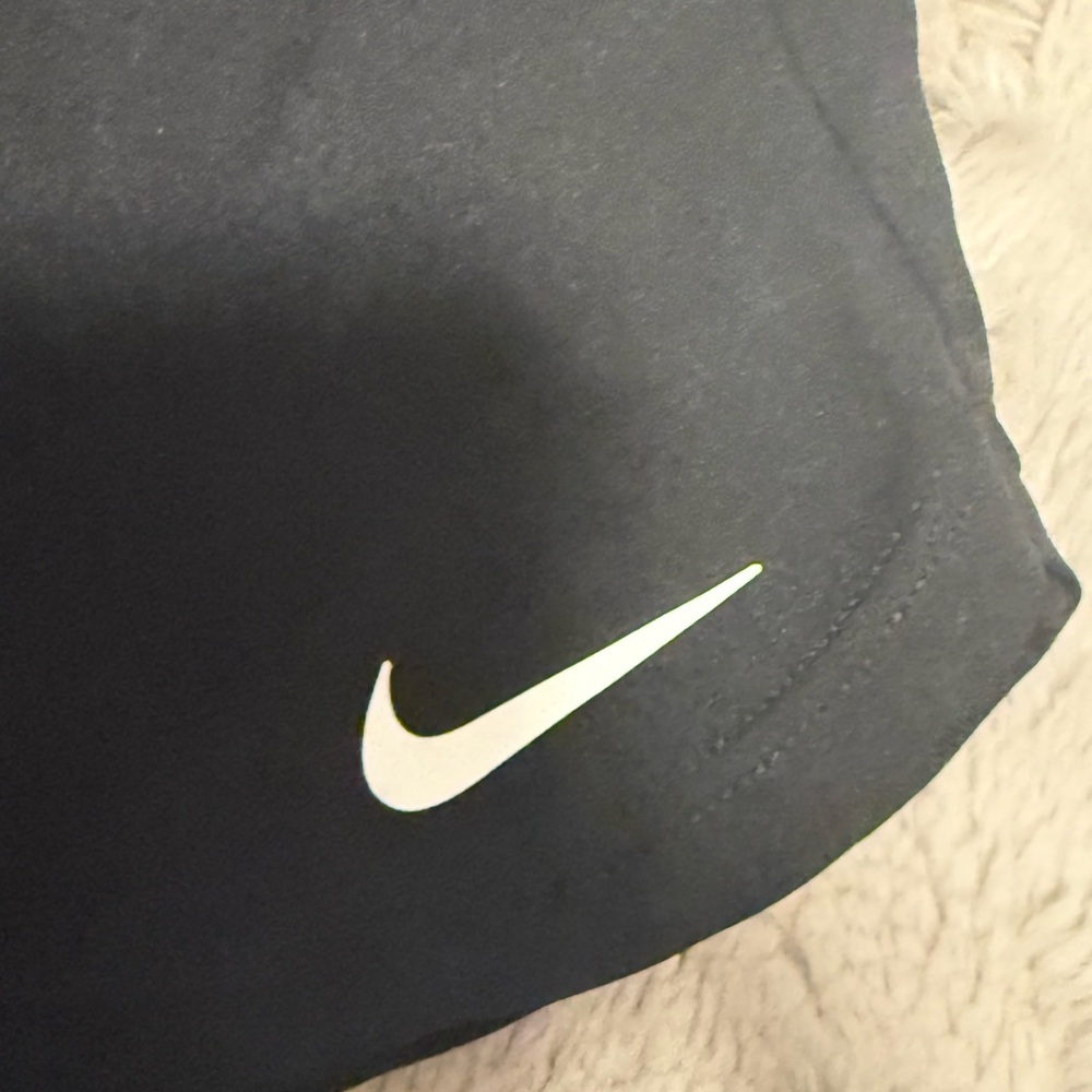 Nike Black Swim Shorts Lightweight Breathable Design - Picture 2 of 4